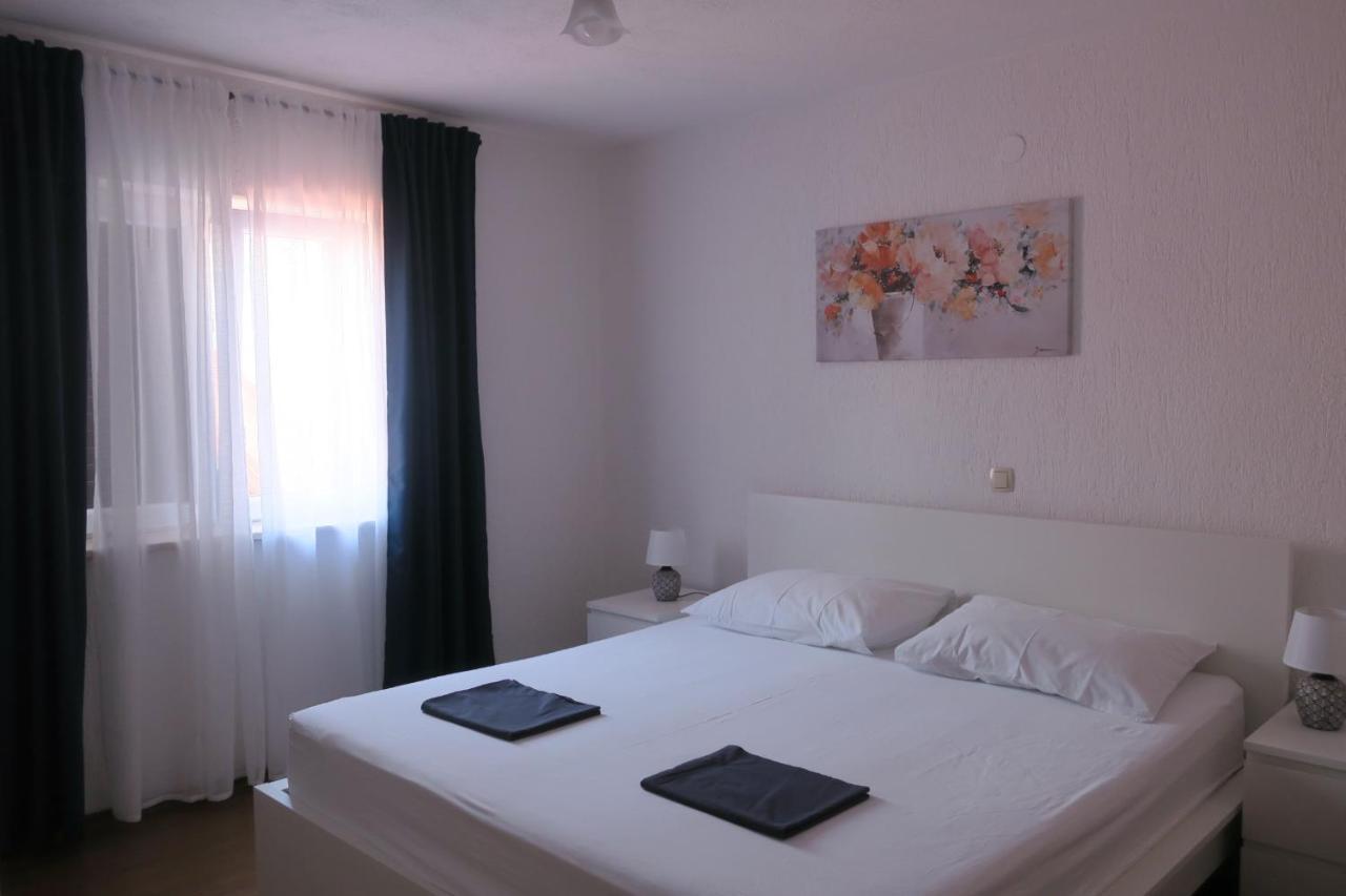Mesic Apartment เซนญ์ ภายนอก รูปภาพ
