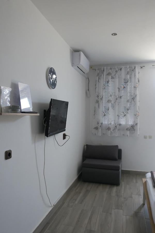Mesic Apartment เซนญ์ ภายนอก รูปภาพ