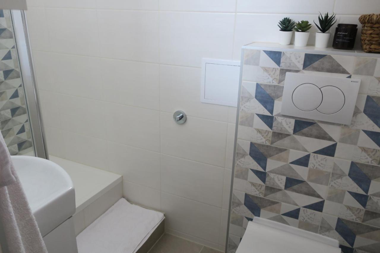 Mesic Apartment เซนญ์ ภายนอก รูปภาพ